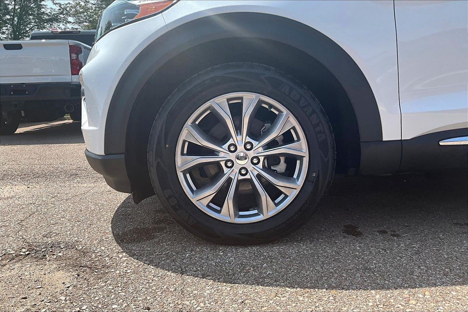 Used 2020 Ford Explorer XLT with VIN 1FMSK8DH1LGA99565 for sale in Kansas City