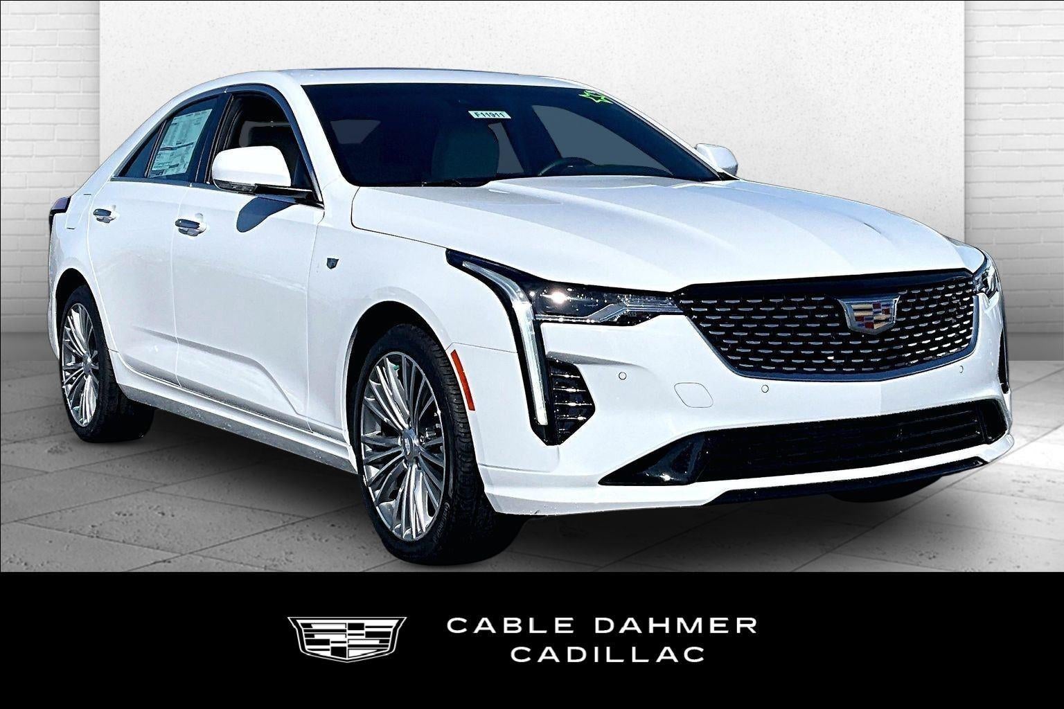 2025 Cadillac CT4 Premium Luxury