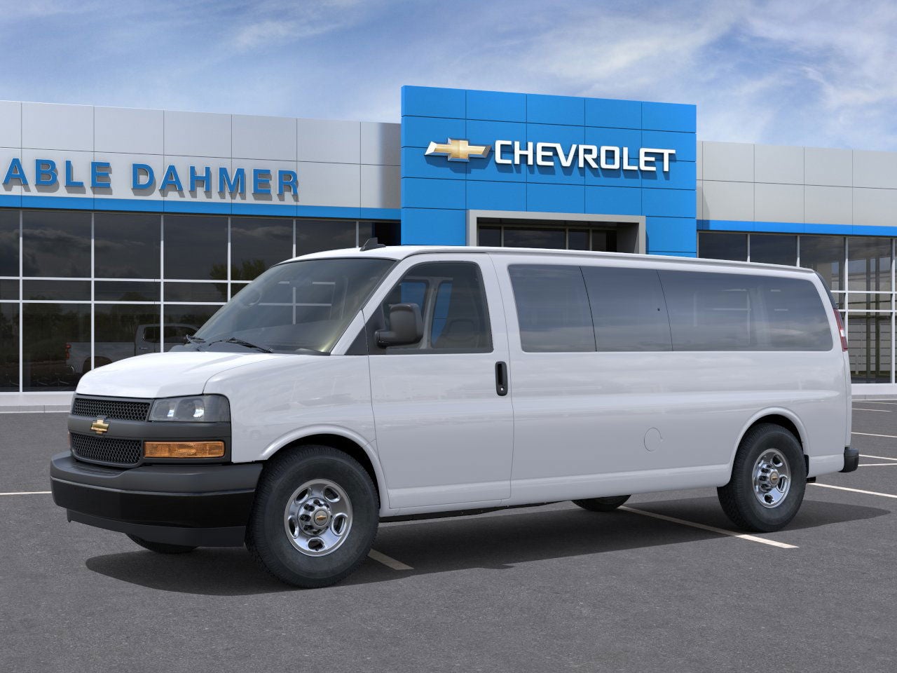 2025 Chevrolet Express Passenger 3500 1LS