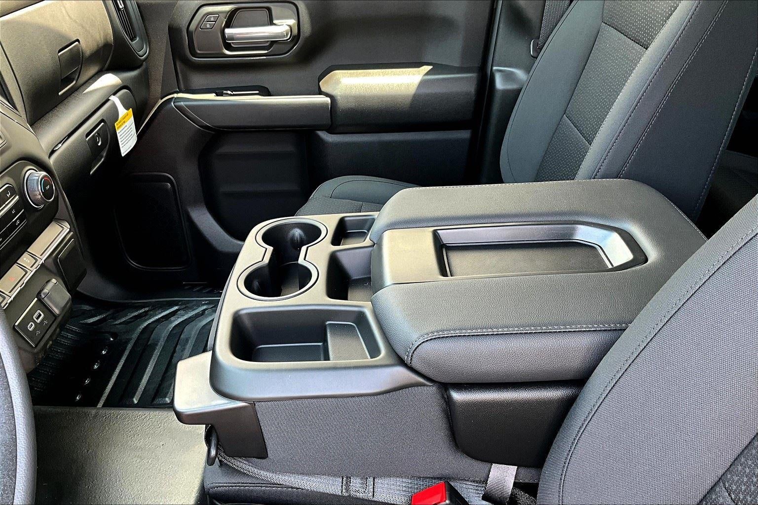 2025 Chevrolet Silverado 3500 HD WT