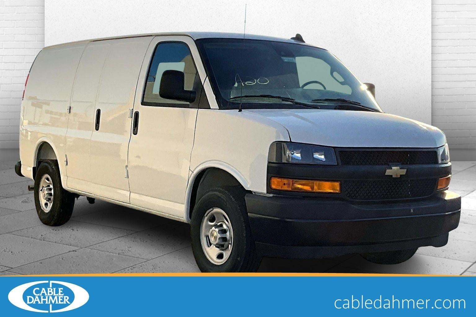 2025 Chevrolet Express Cargo 2500 WT