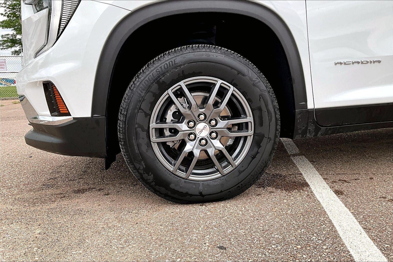 Used 2025 GMC Acadia Elevation with VIN 1GKENKRS2SJ214013 for sale in Kansas City