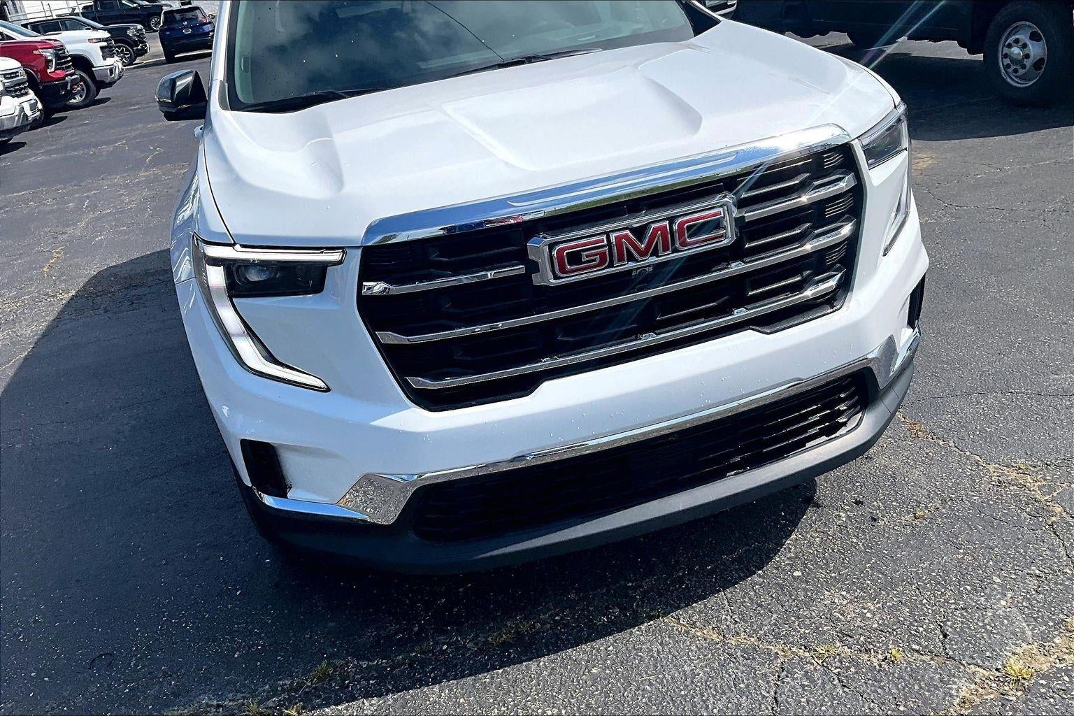 2025 GMC Acadia Elevation