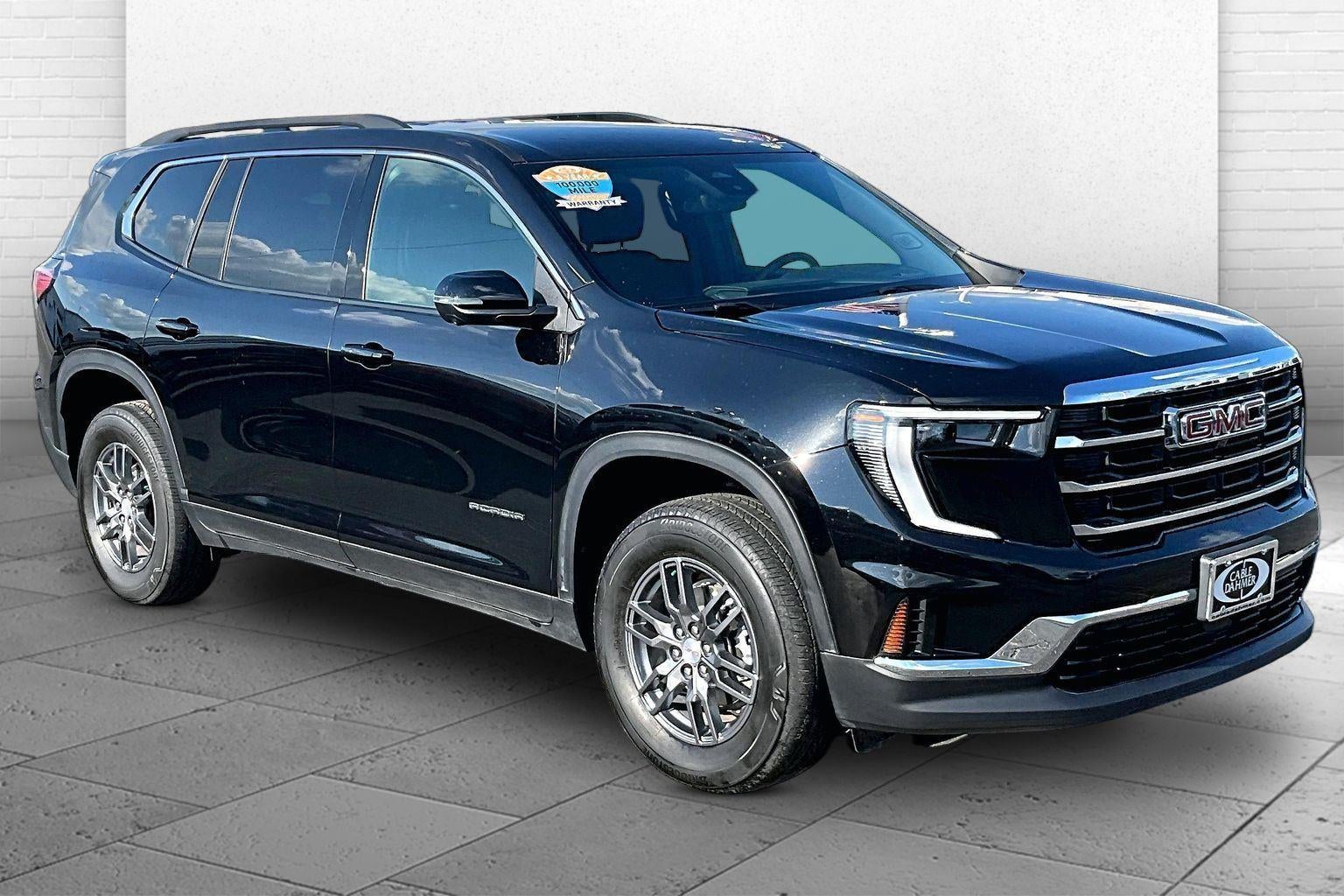 2025 GMC Acadia Elevation