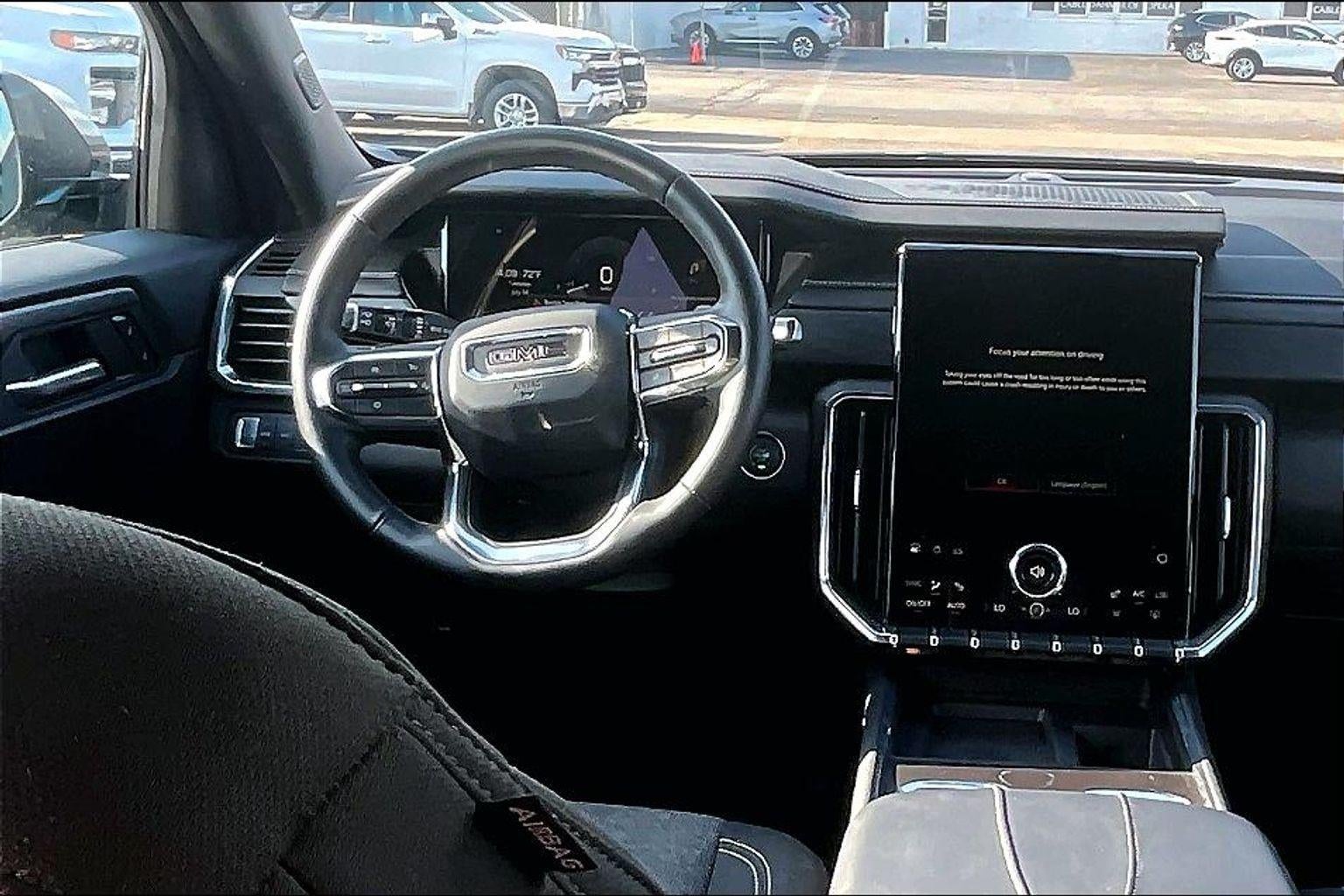 2025 GMC Acadia Elevation