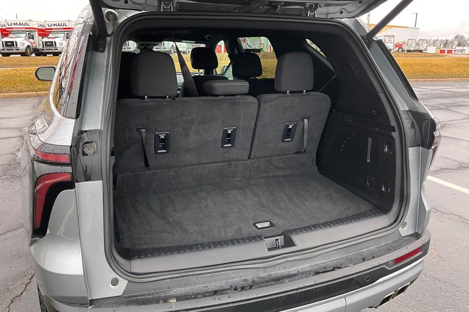 2024 Chevrolet Traverse LT