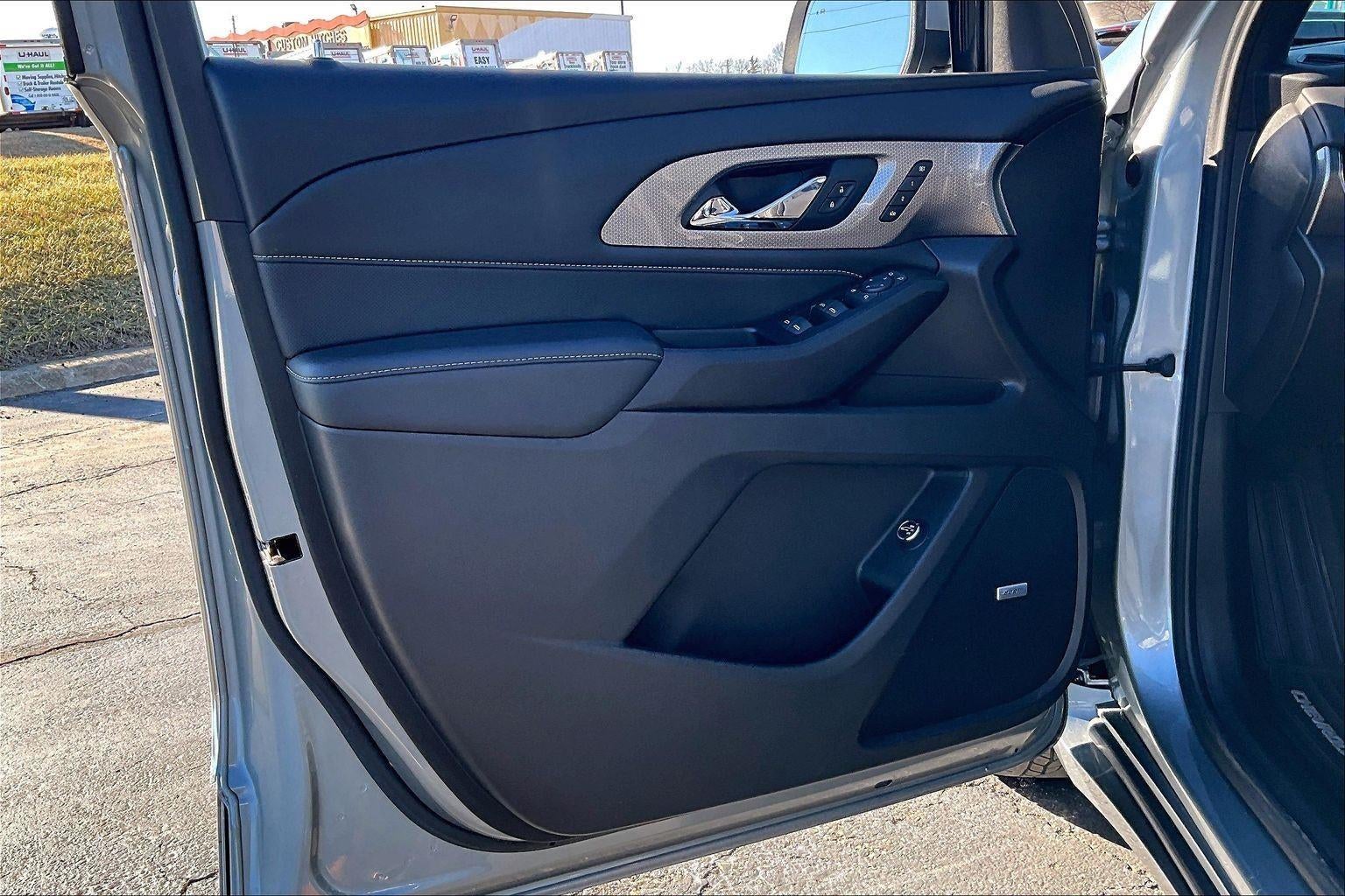 2023 Chevrolet Traverse Premier