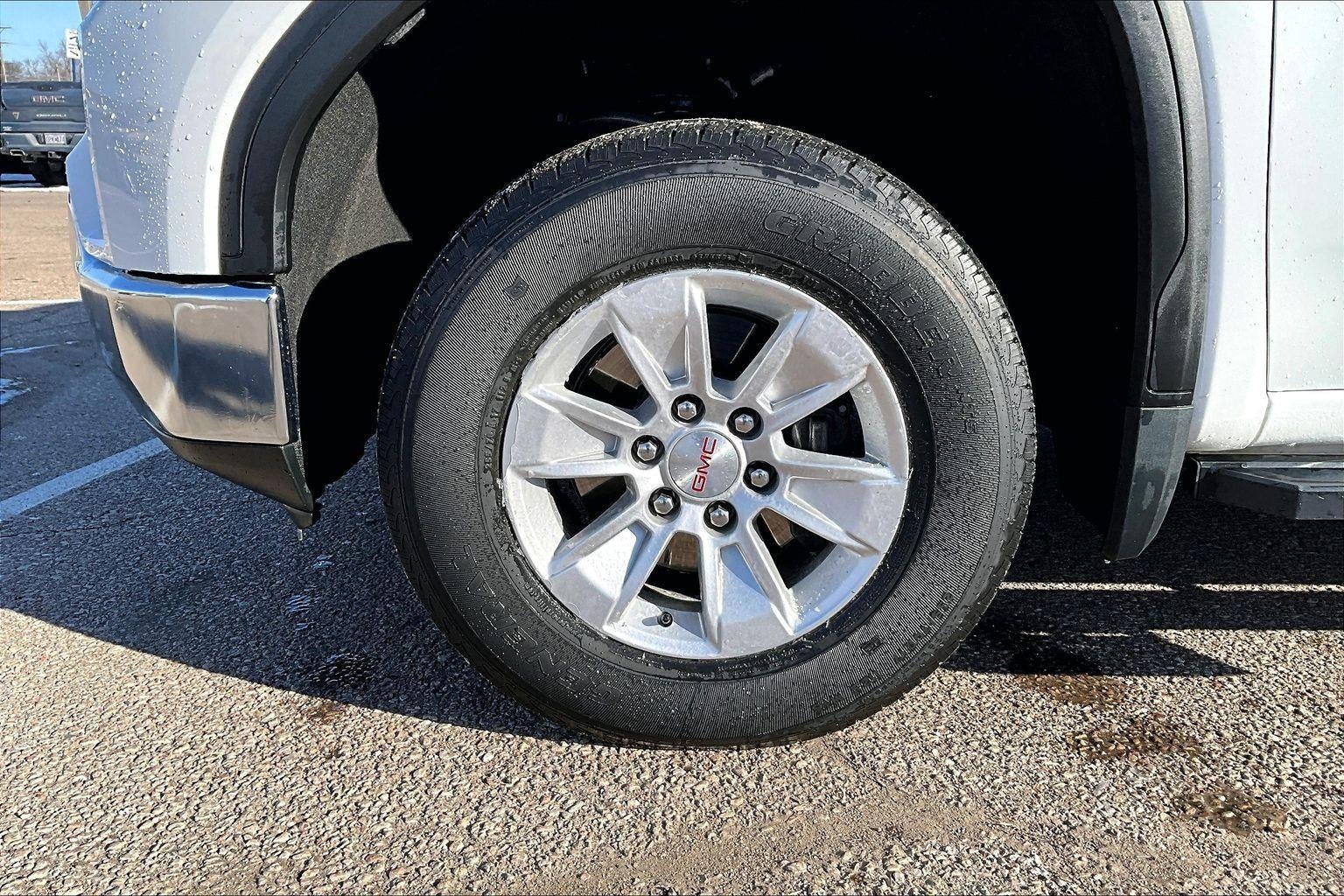 Used 2022 GMC Sierra 1500 Limited SLE with VIN 1GTR9BEK1NZ187769 for sale in Kansas City