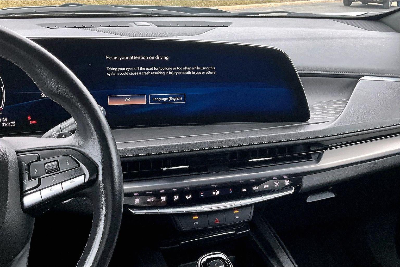 2024 Cadillac XT4 Premium Luxury