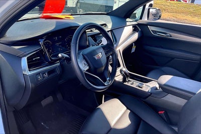 2025 Cadillac XT6 Luxury