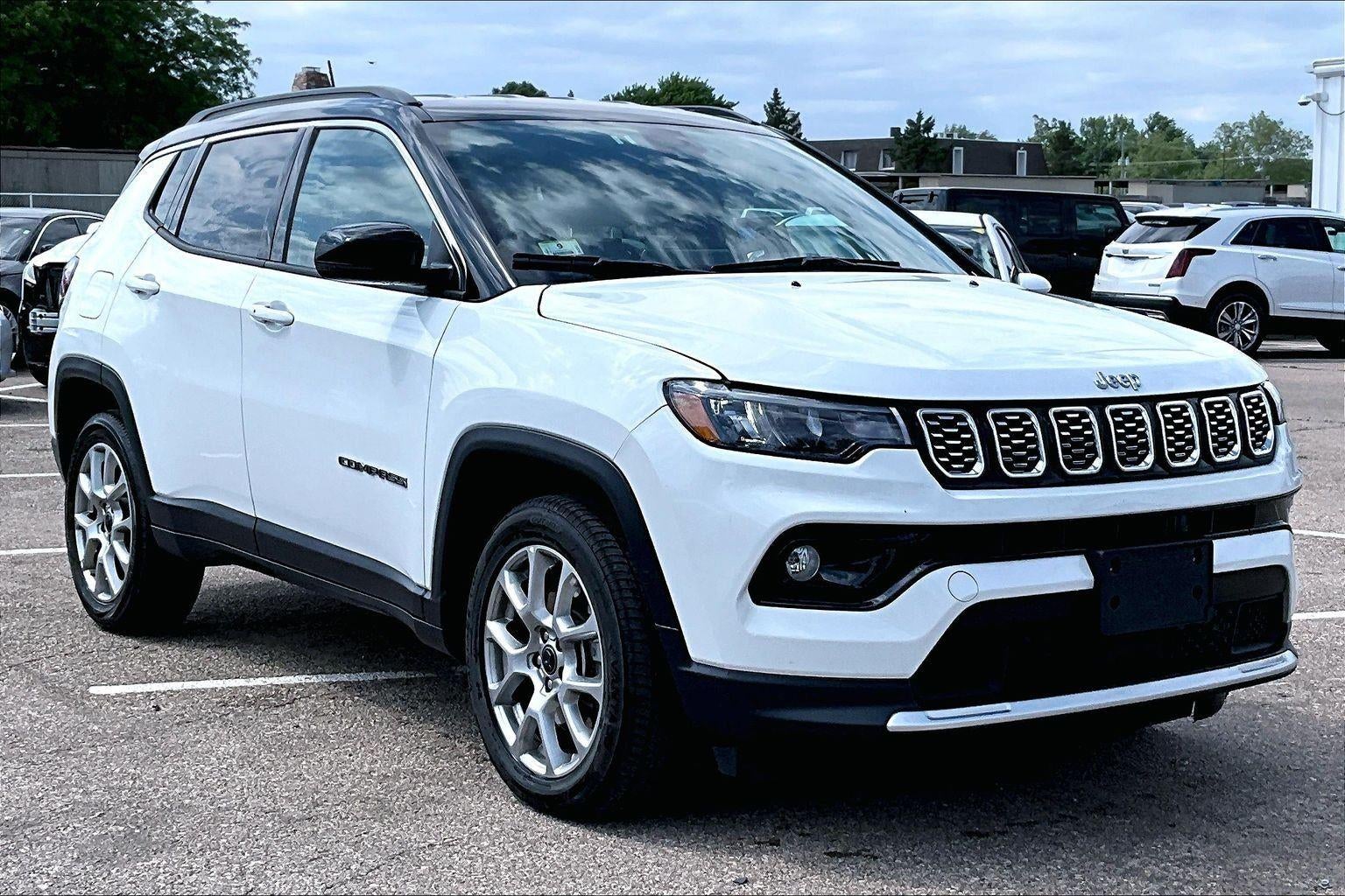 2025 Jeep Compass Limited 4X4's photo
