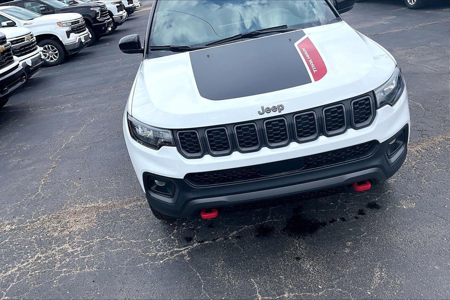 2025 Jeep Compass Trailhawk