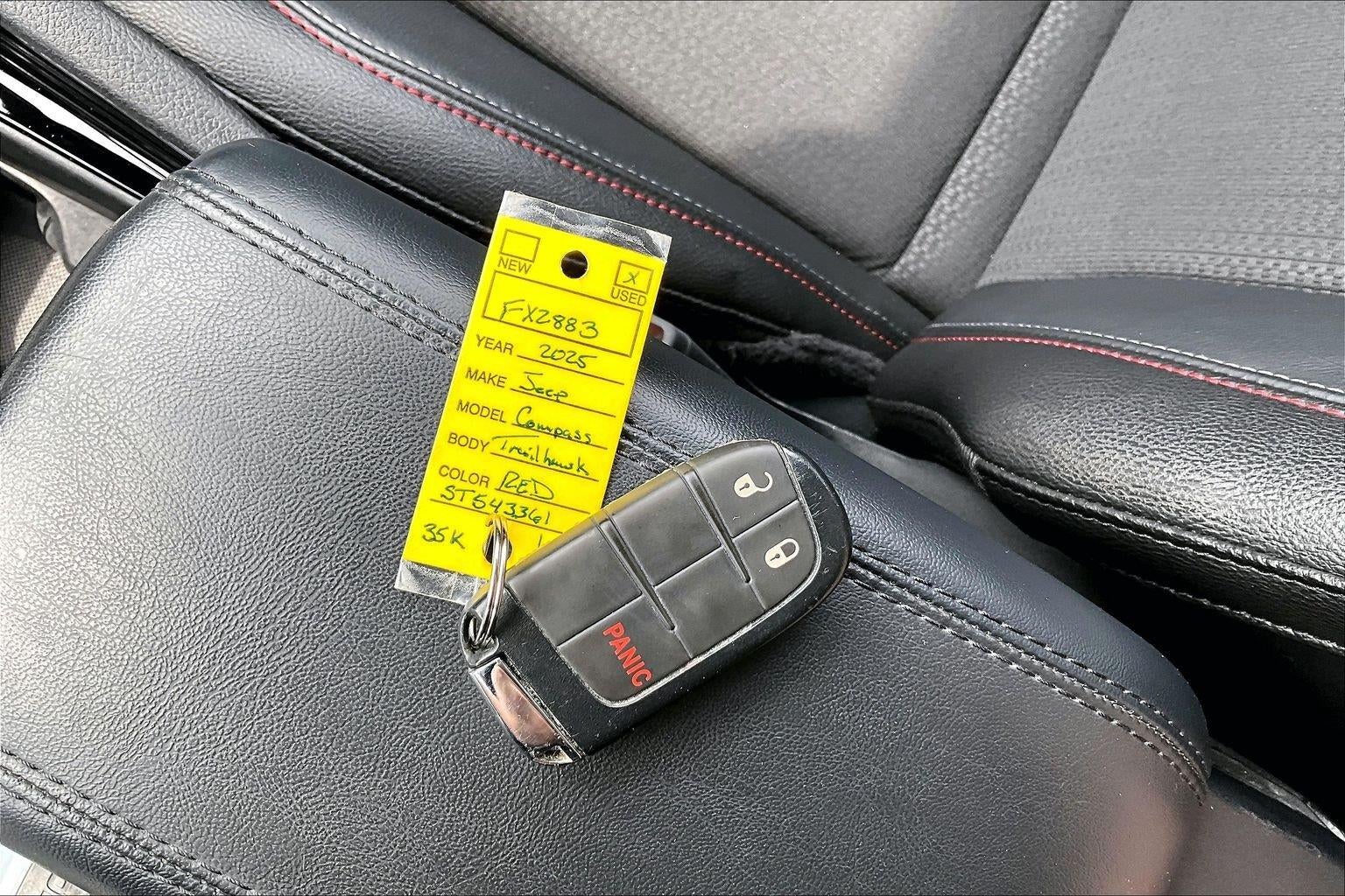 2025 Jeep Compass Trailhawk