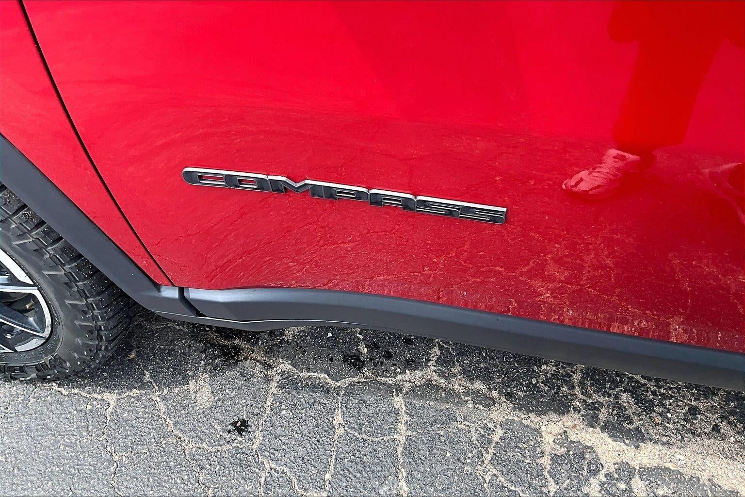2025 Jeep Compass Trailhawk - Photo 6