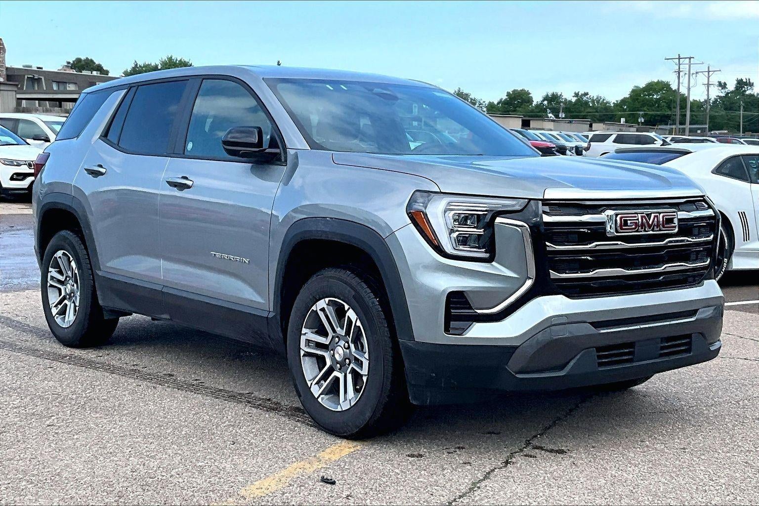 2026 GMC Terrain Elevation FWD's photo