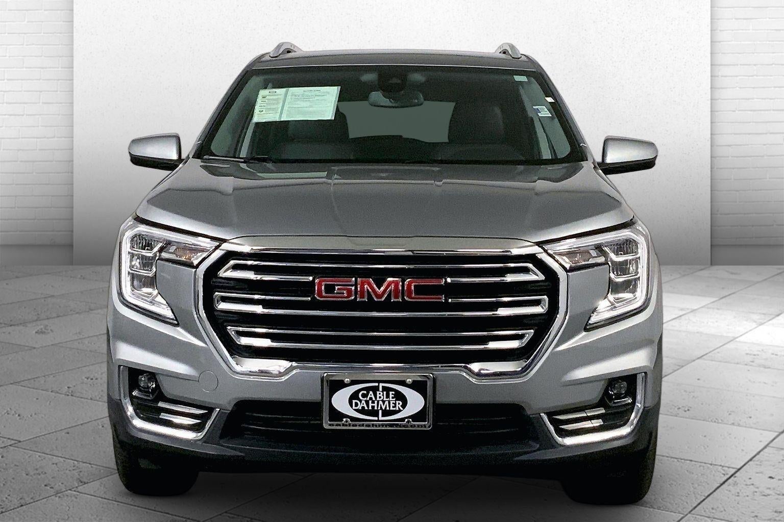 Used 2024 GMC Terrain SLT with VIN 3GKALVEG2RL376329 for sale in Kansas City