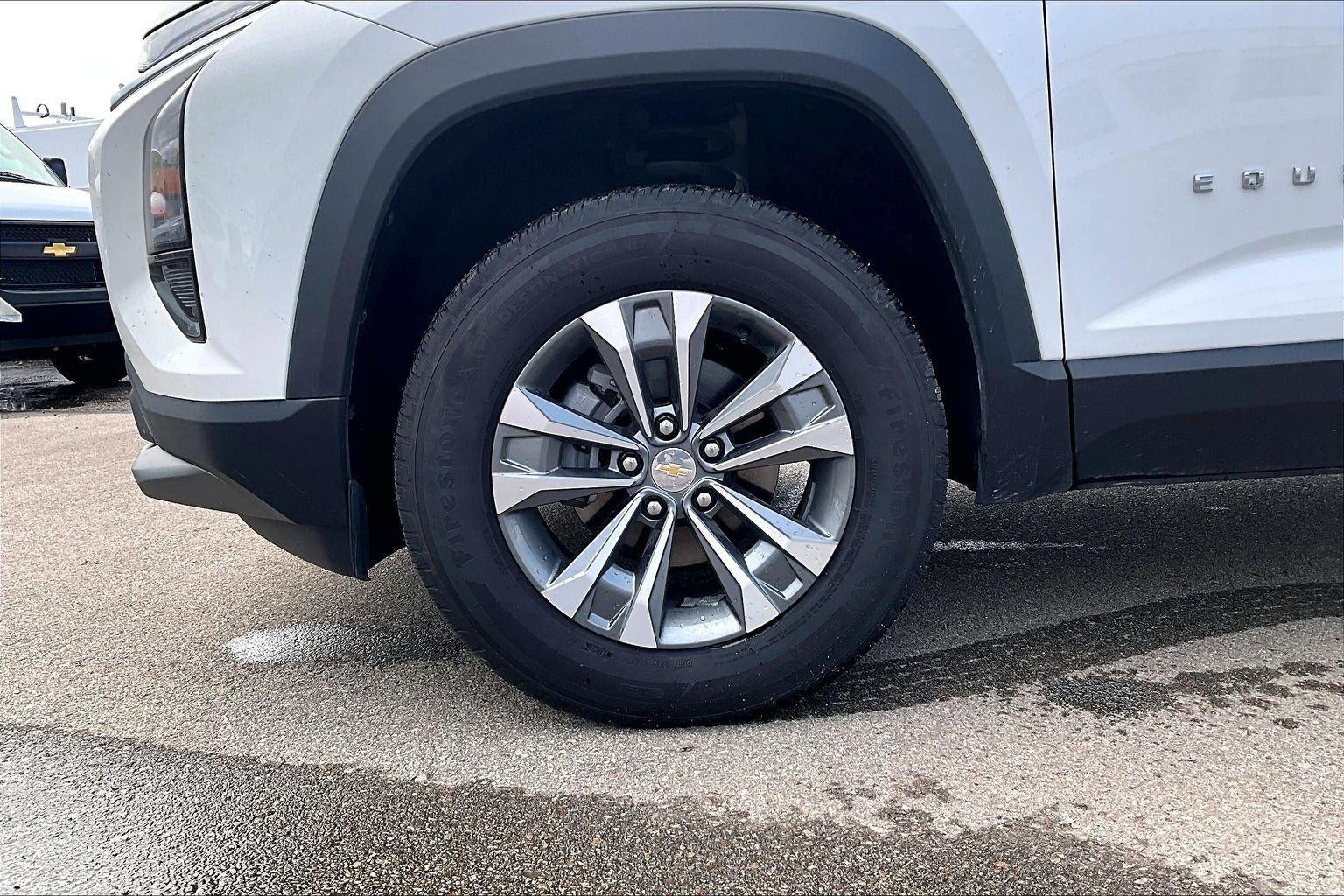 Used 2026 Chevrolet Equinox LT with VIN 3GNAXHEG9TL287552 for sale in Kansas City