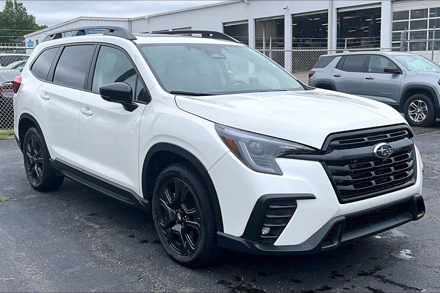 2025 Subaru Ascent Onyx Edition Touring
