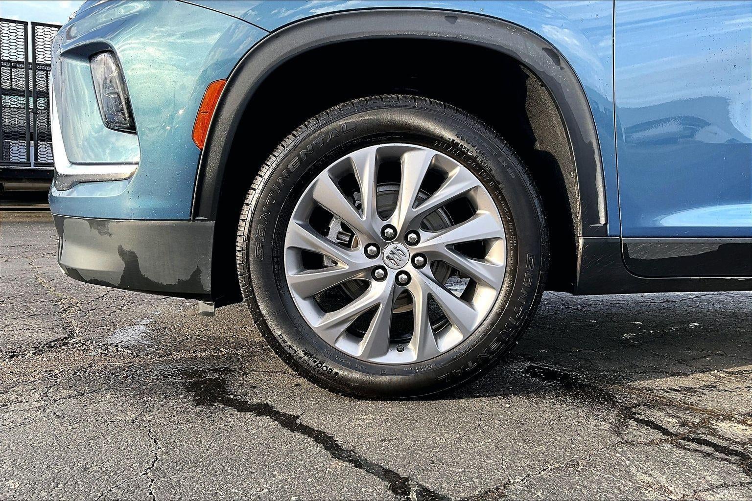 Used 2025 Buick Enclave Preferred with VIN 5GAERARS5SJ244845 for sale in Kansas City