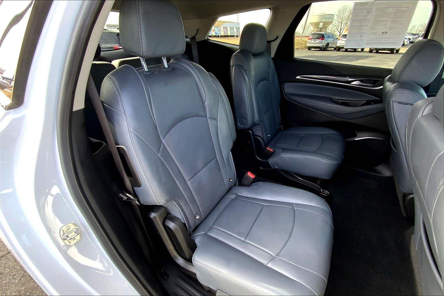 2020 Buick Enclave Essence