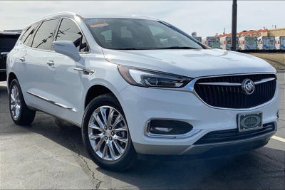 2020 Buick Enclave Essence