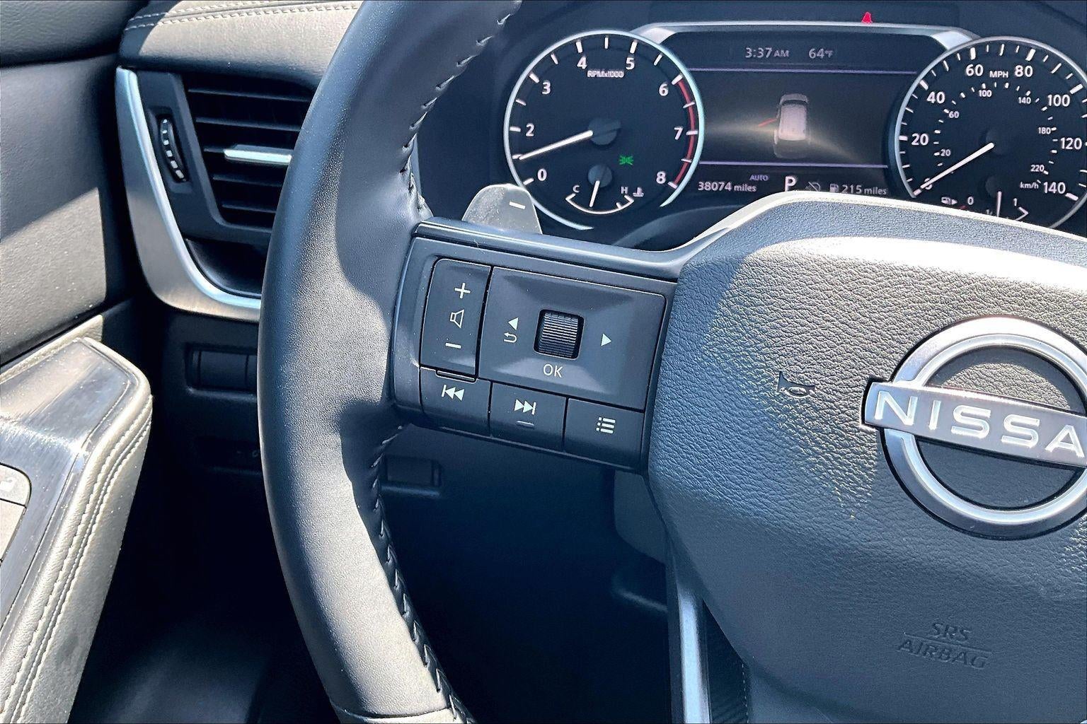2025 Nissan Rogue SV