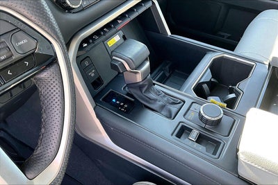 2023 Toyota Tundra 4WD Limited Hybrid