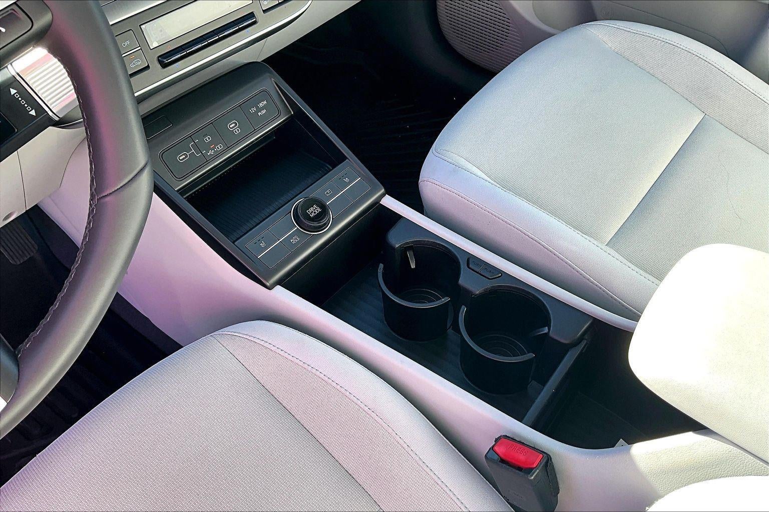 2024 Hyundai Kona Electric SEL