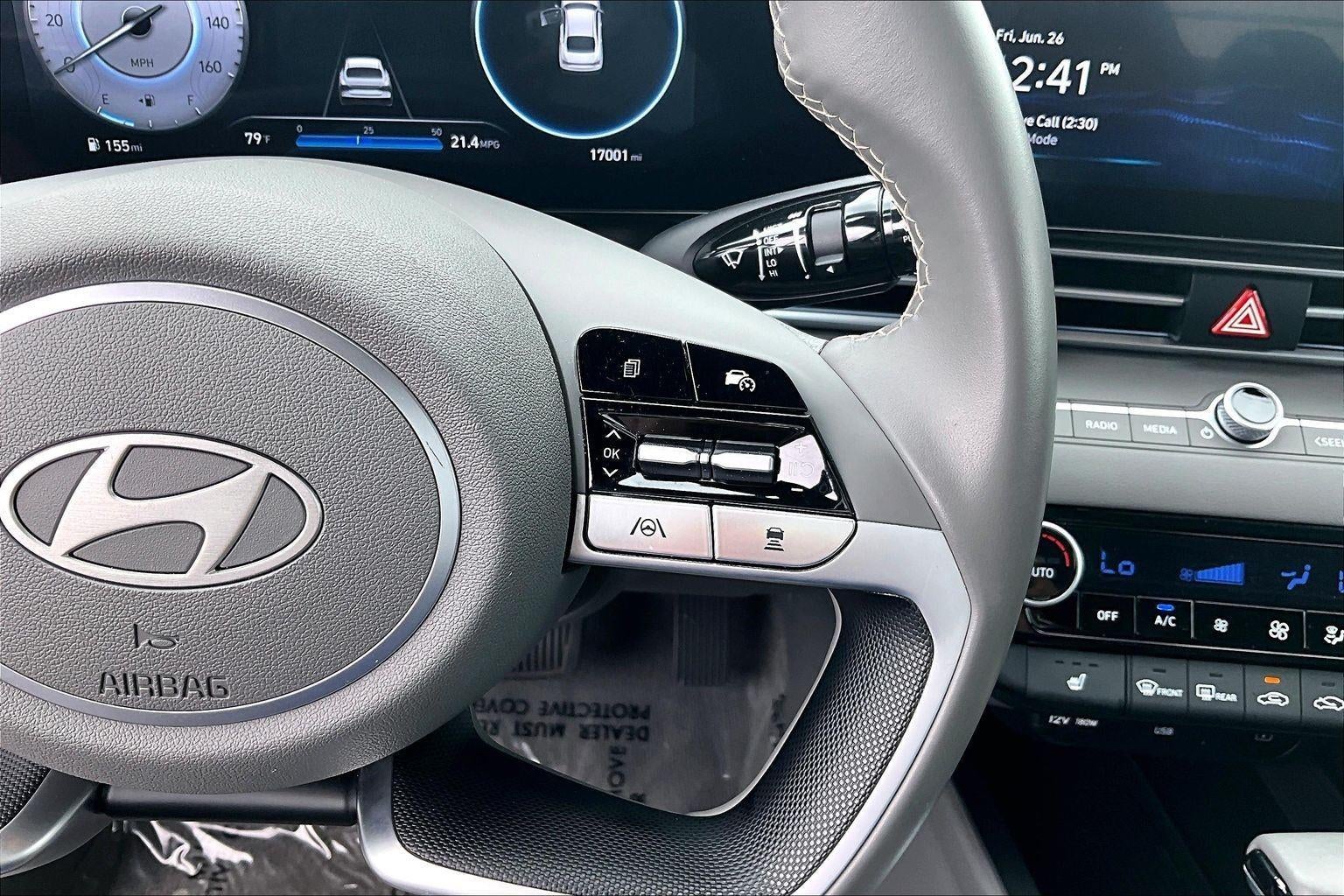 2025 Hyundai Elantra SEL Convenience