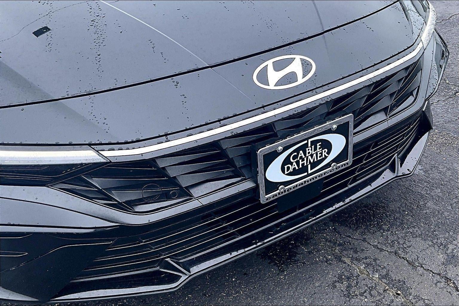 2025 Hyundai Elantra SEL Convenience