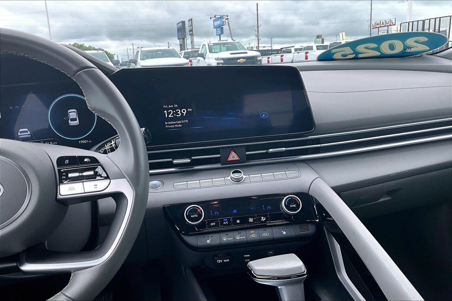 2025 Hyundai Elantra SEL Convenience