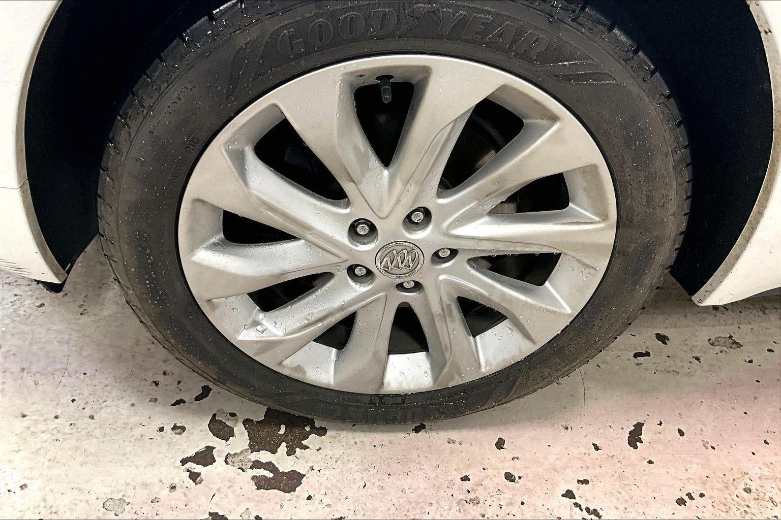 Used 2018 Buick Envision Premium I with VIN LRBFX3SX8JD113673 for sale in Kansas City