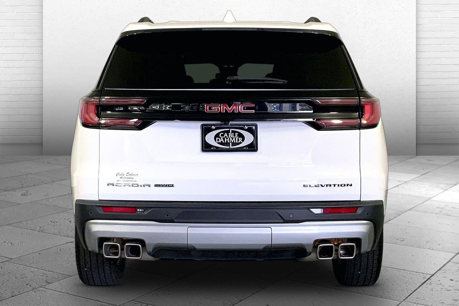 2025 GMC Acadia Elevation