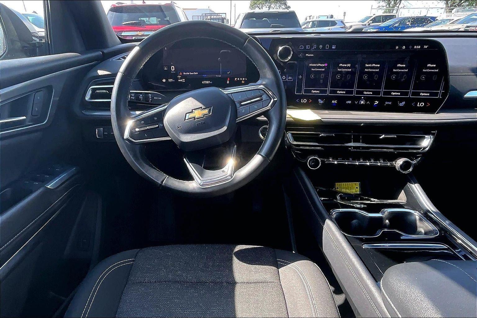 2024 Chevrolet Traverse LT