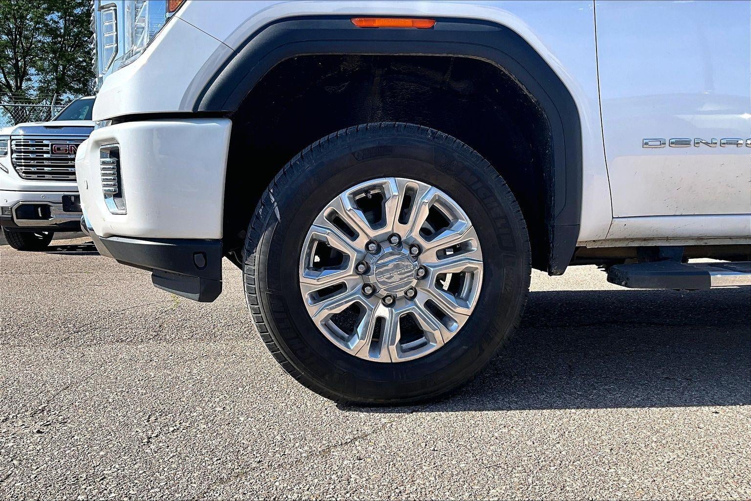 Used 2020 GMC Sierra 2500 Denali HD Denali with VIN 1GT49REY3LF288589 for sale in Kansas City