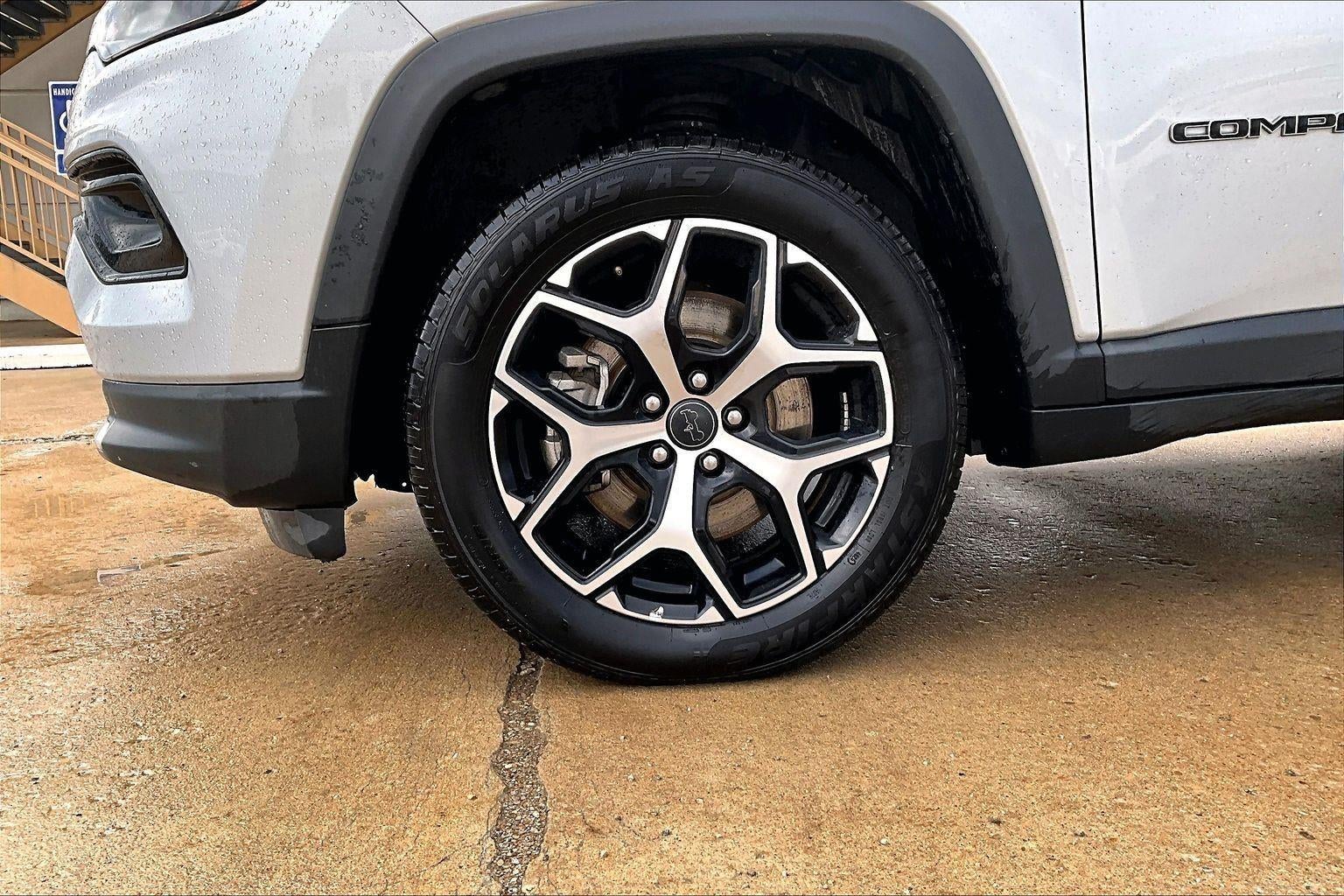 Used 2025 Jeep Compass Limited with VIN 3C4NJDCN3ST511757 for sale in Kansas City