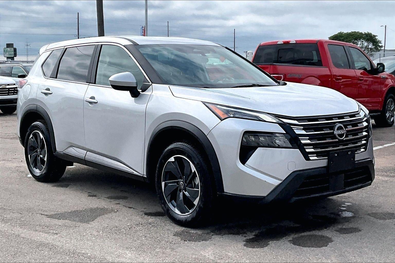 2025 Nissan Rogue SV AWD's photo