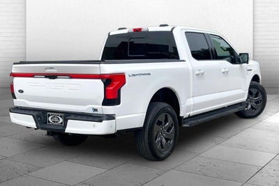 2022 Ford F-150 Lightning Lariat