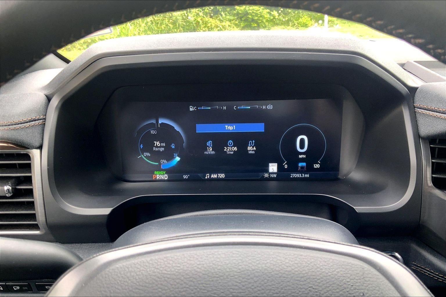 2022 Ford F-150 Lightning Lariat