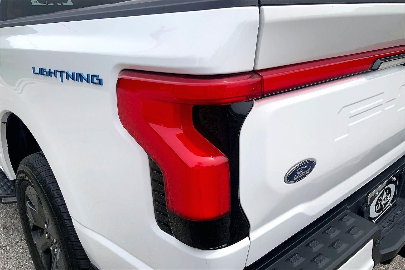 2022 Ford F-150 Lightning Lariat