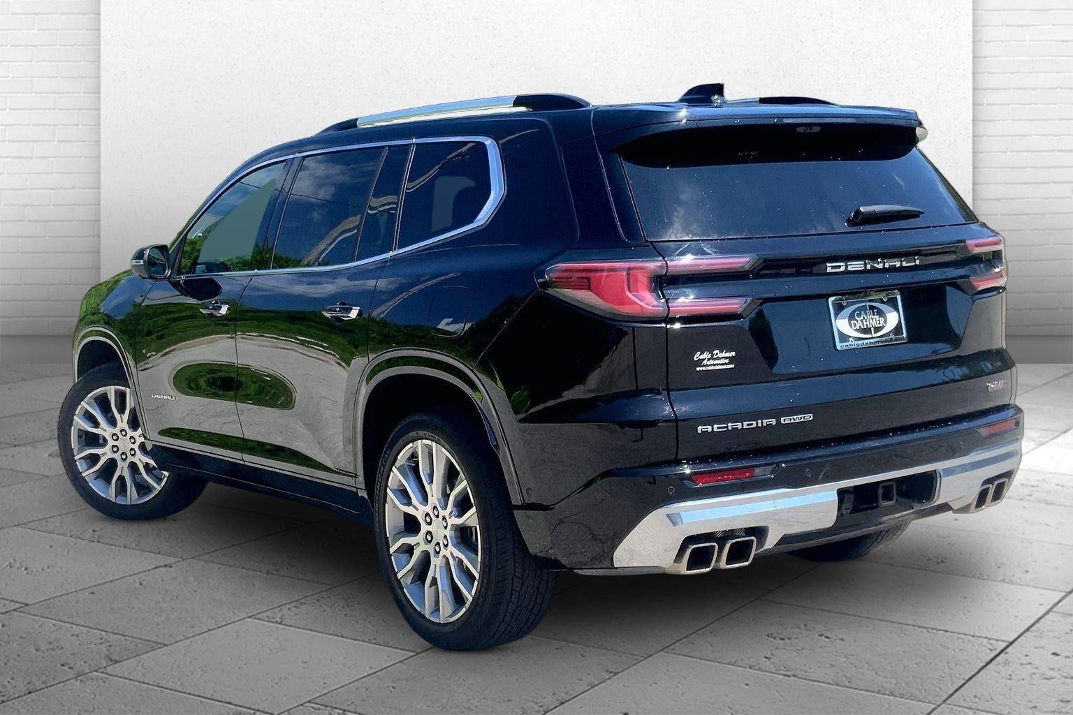 2025 GMC Acadia Denali