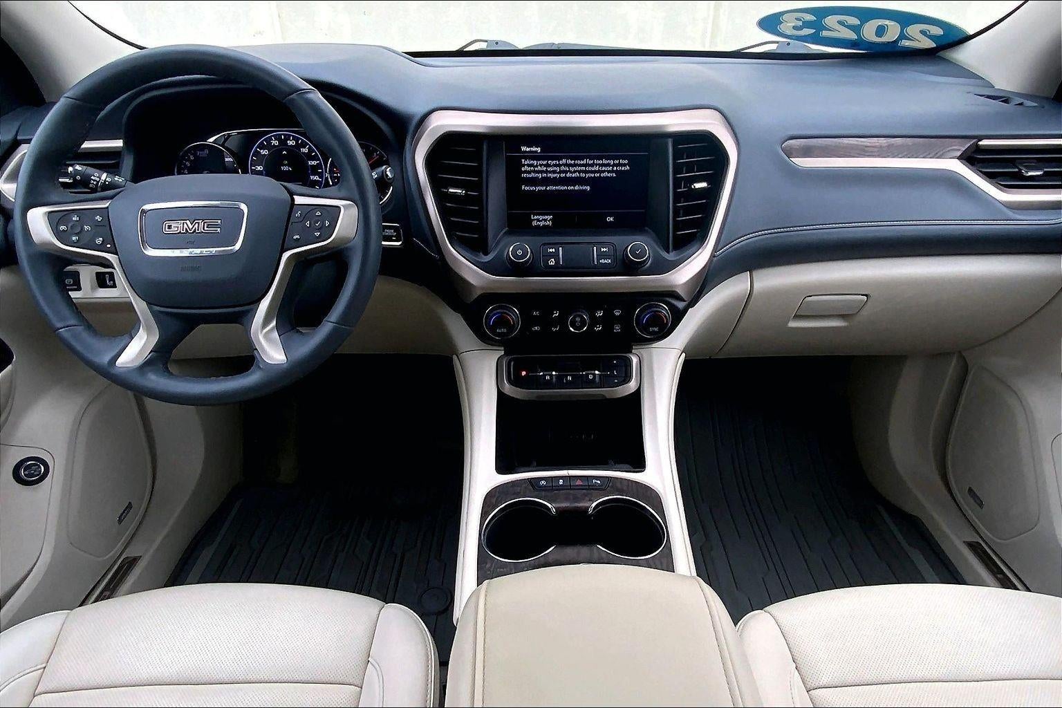 2023 GMC Acadia Denali