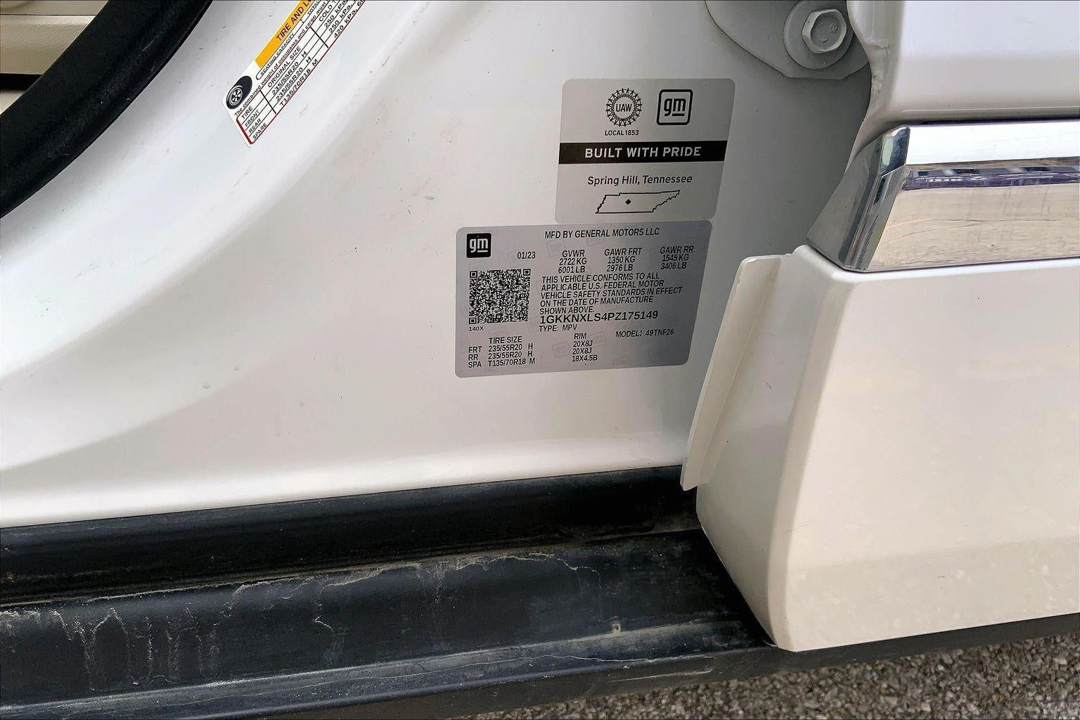 2023 GMC Acadia Denali