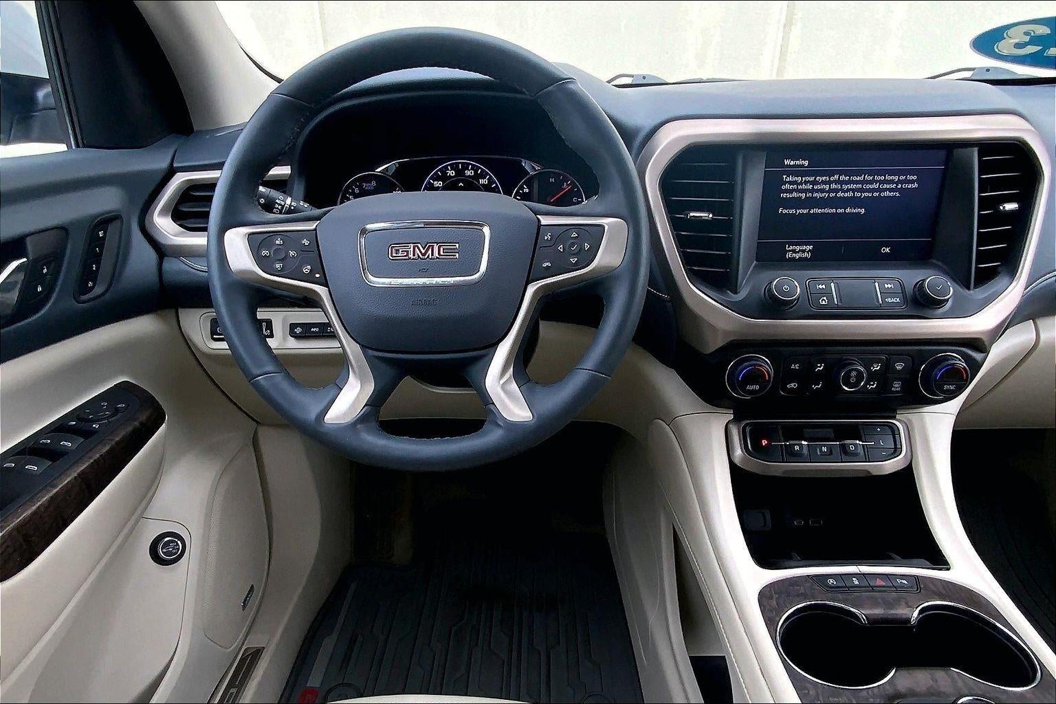2023 GMC Acadia Denali