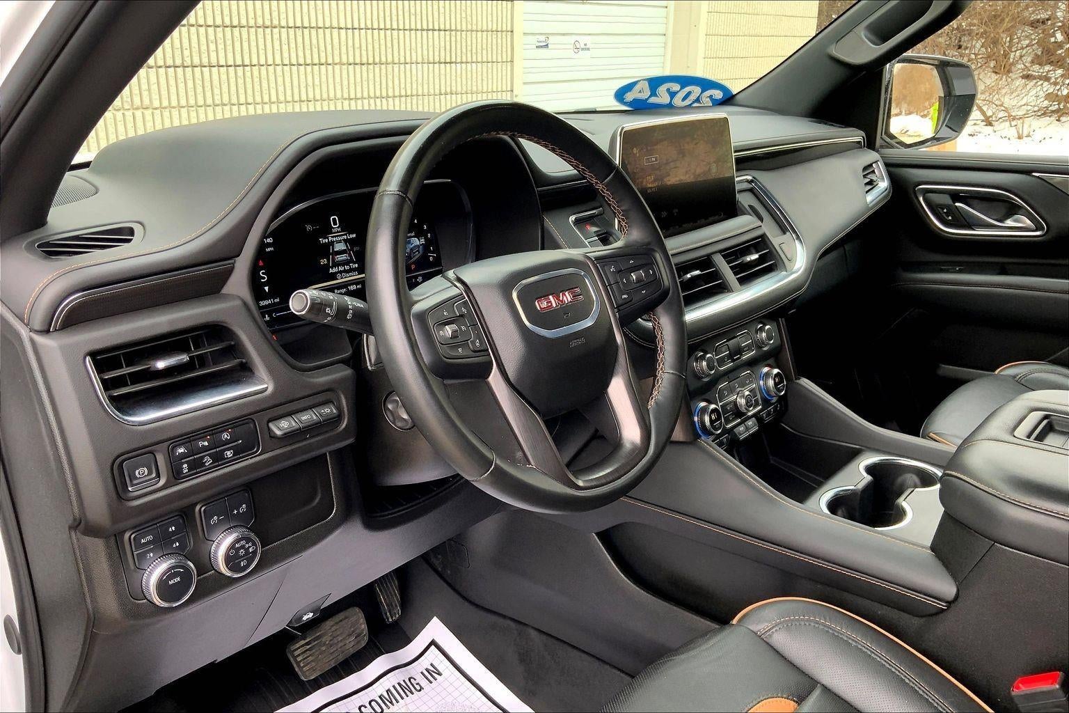 2024 GMC Yukon XL AT4