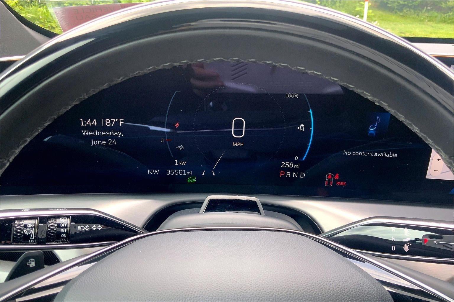 2026 Cadillac VISTIQ Sport