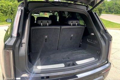 2026 Cadillac VISTIQ Sport