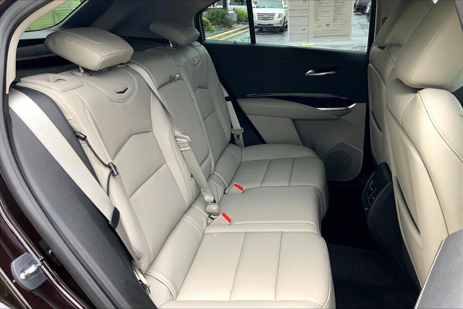 2020 Cadillac XT4 AWD Premium Luxury