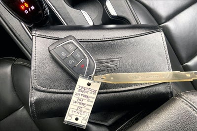 2024 Cadillac XT4 Premium Luxury