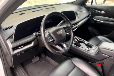 2024 Cadillac XT4 Premium Luxury